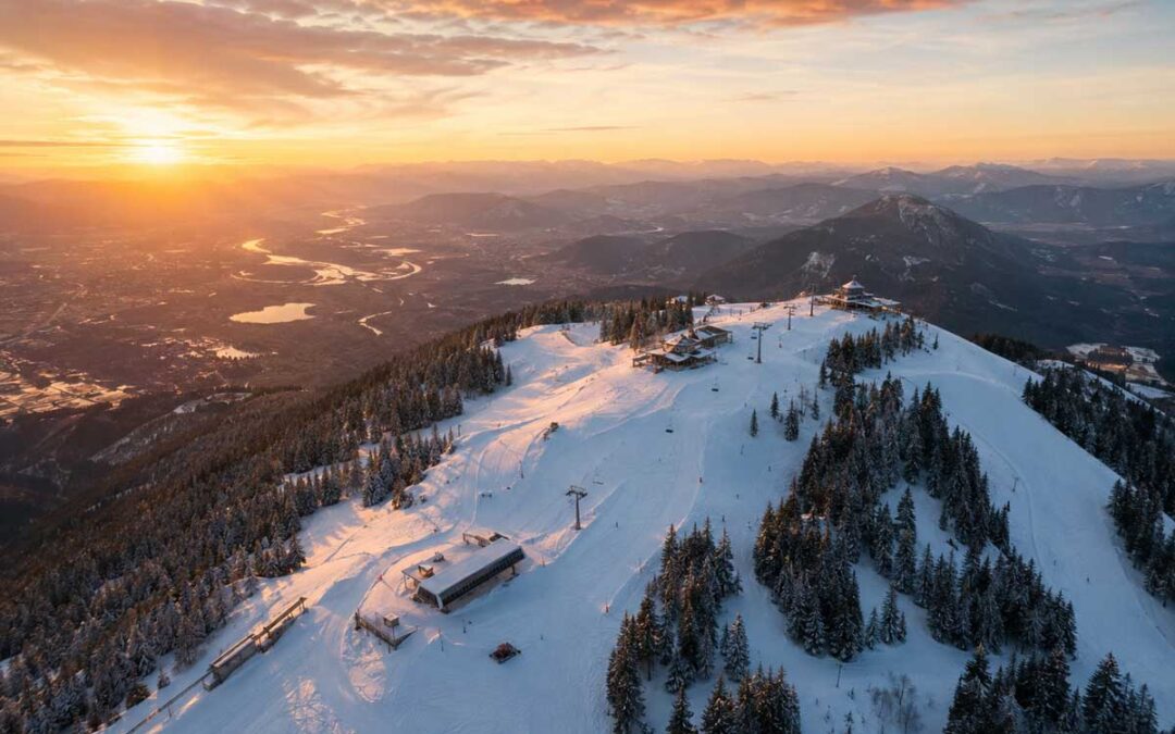 Skiën op het drielandenpunt: wat je moet weten over skigebied Arnoldstein